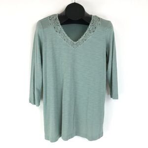 J. Jill V-Neck Knit Top Women’s Size Small Crochet Lace 3/4 Sleeves Stretch